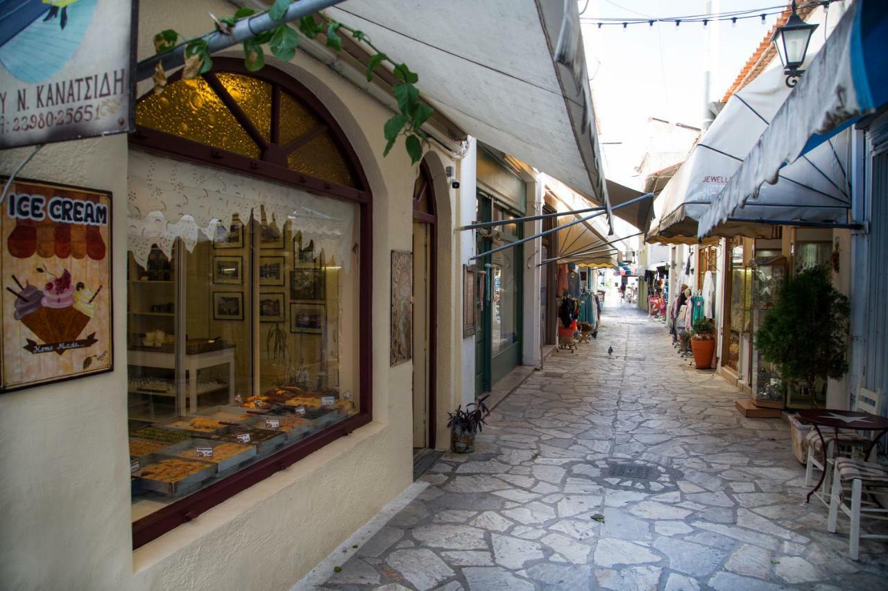 Kalavria Luxury Suites - Magnificent Sea View Of Poros Poros Town Екстериор снимка
