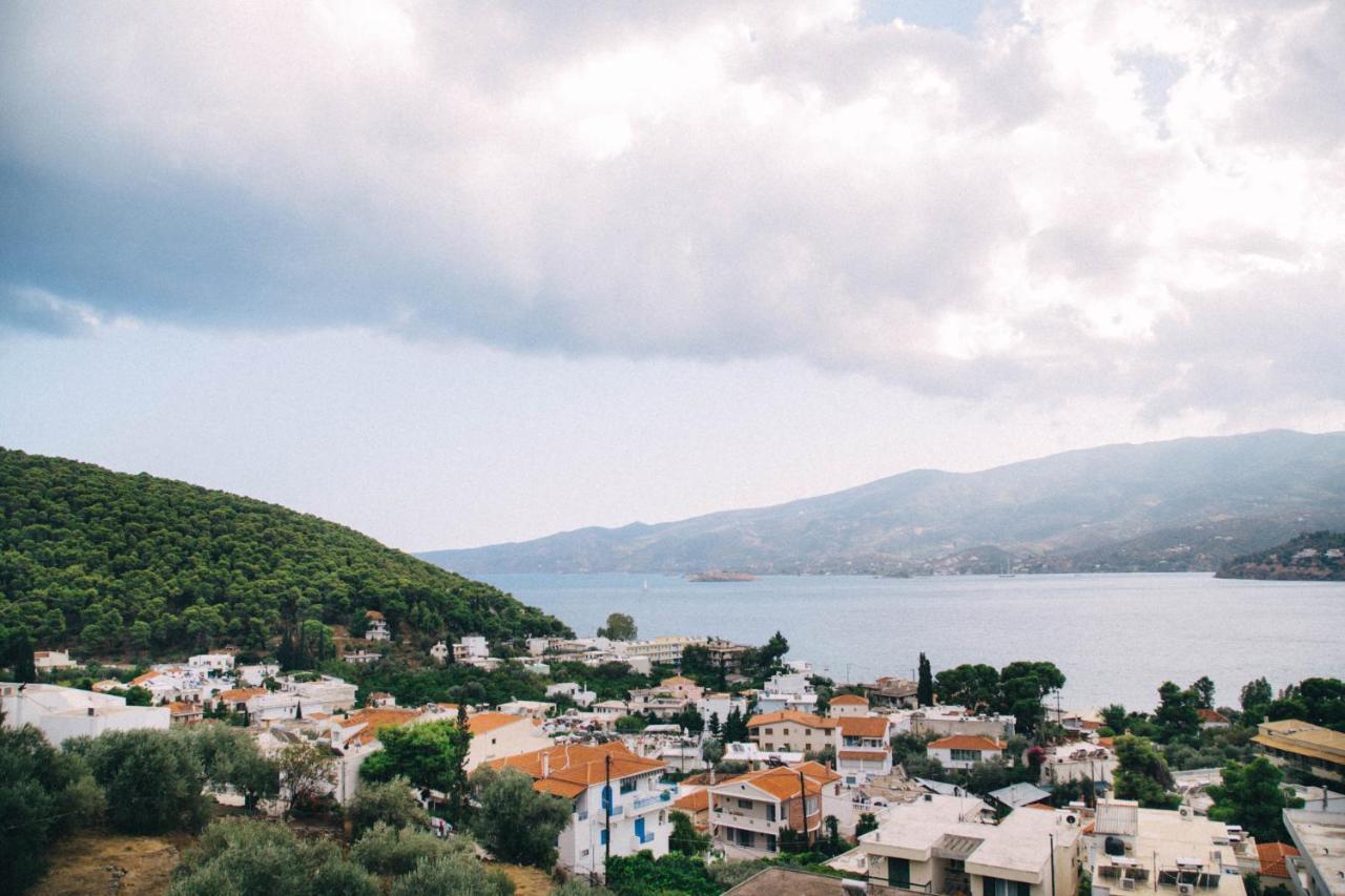 Kalavria Luxury Suites - Magnificent Sea View Of Poros Poros Town Екстериор снимка
